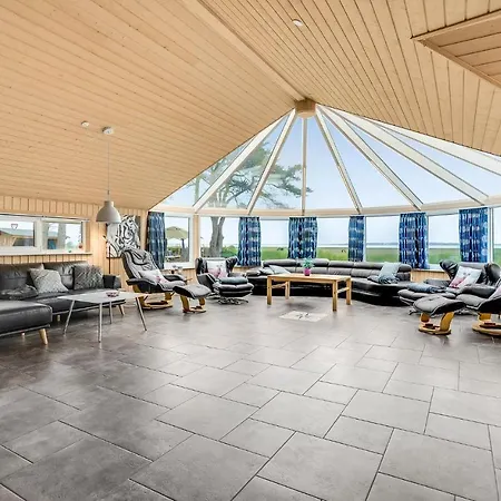 Four-bedroom Holiday In Casa de Férias *